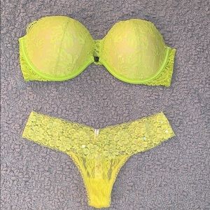 Lingerie set Victoria’s Secret brand  new